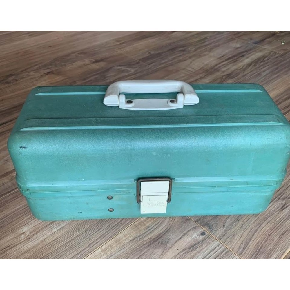 Vintage Plano 4250 Tackle Box Teal Aqua 3-Tray Cantilever Fishing Lures Gear USA